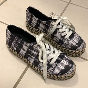 Espadrille sneakers with tie dye pattern